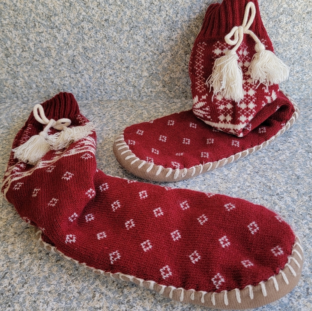 Sock Slippers with Tassels - NWOT